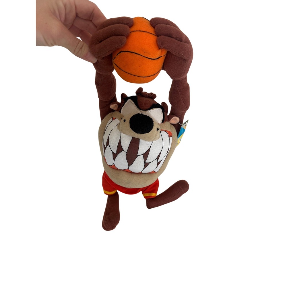 Looney Tunes Tasmanian Devil Taz Basketball Plush Slam Dunk Stuffed Toy MA 02150